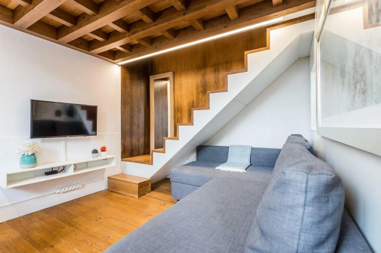 Alfama Blue Studio Loft Apartment - By Lu Holidays Lisbon
